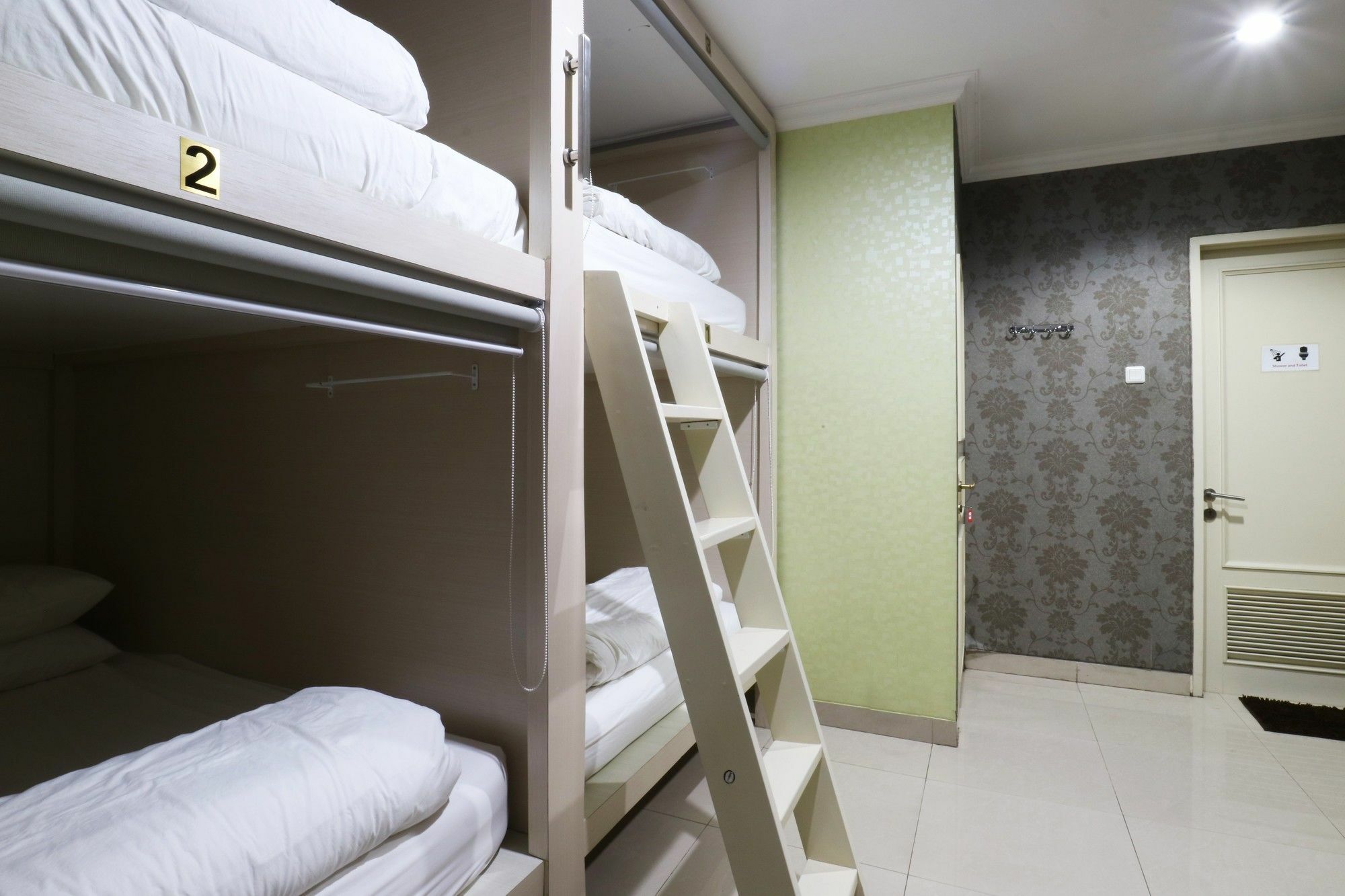 Homiestay Jakarta Exterior photo